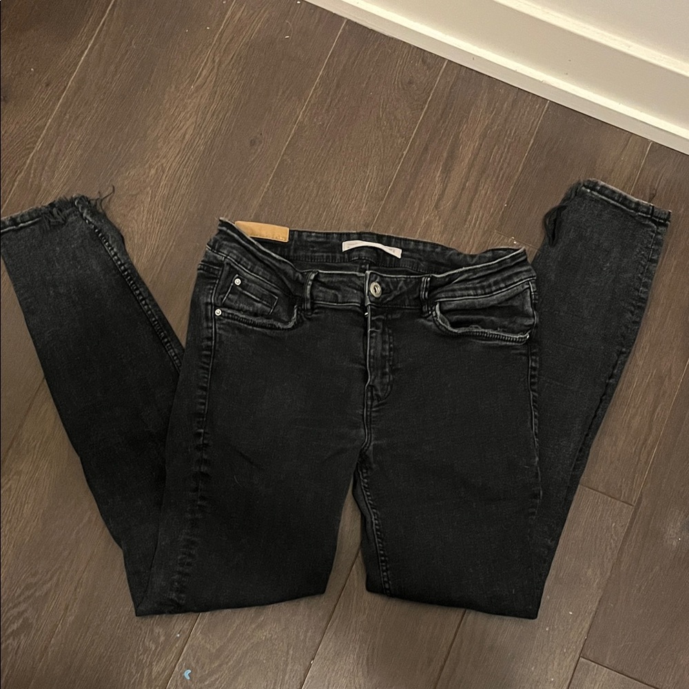 ZARA Black distressed stretch Skinny Jeans for Women size EUR 40 good condition